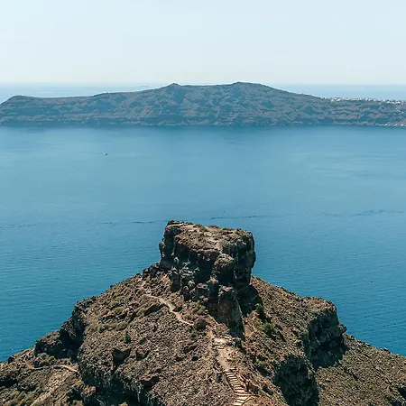 Pearl On The Cliff & By Pearl Collection Imerovigli (Santorini)