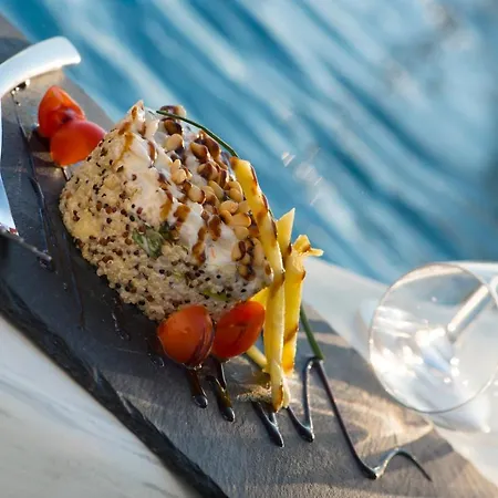 Pearl On The Cliff & By Pearl Collection 3* Imerovigli
